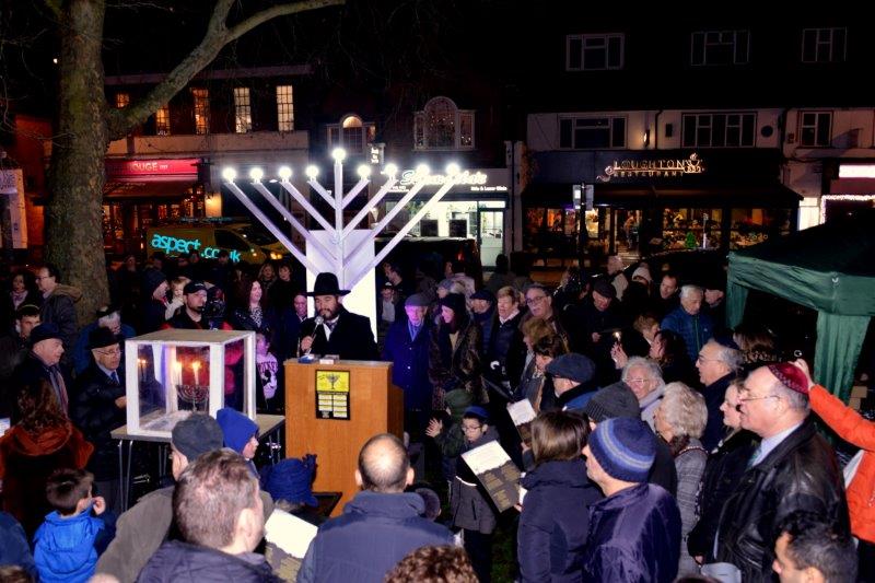 Chanukah Loughton 2019