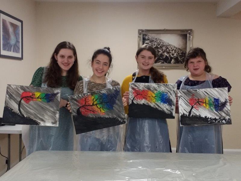 Cteen Girls – Paint Night