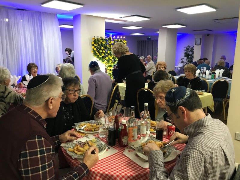 Café Chabad – Fish & Chips